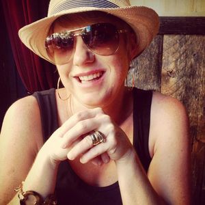 Meet your Posher, Jennifer